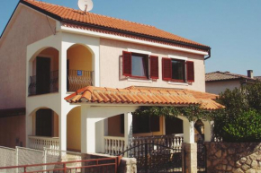 Apartments with a parking space Malinska, Krk - 19254